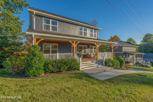 $615,000 | 400 Sunset Boulevard, Maynardville, TN 37807