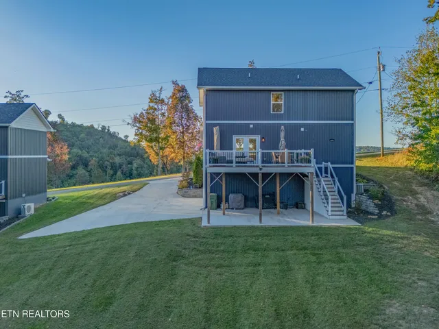 $615,000 | 400 Sunset Boulevard, Maynardville, TN 37807