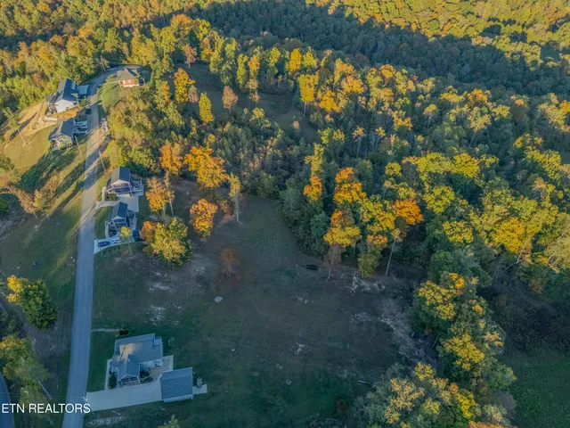 $615,000 | 400 Sunset Boulevard, Maynardville, TN 37807