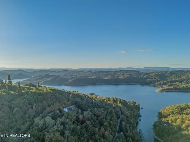 $615,000 | 400 Sunset Boulevard, Maynardville, TN 37807