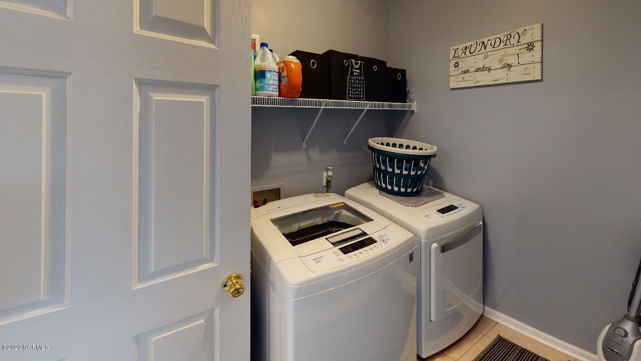 205 Target Lane Hubert, NC 28539 - Photo 11 of 47 205-Target-Laundry