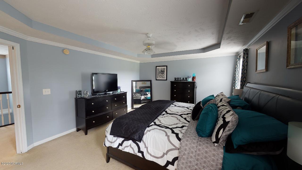 205 Target Lane Hubert, NC 28539 - Photo 36 of 47 205-Target-04262020_232216