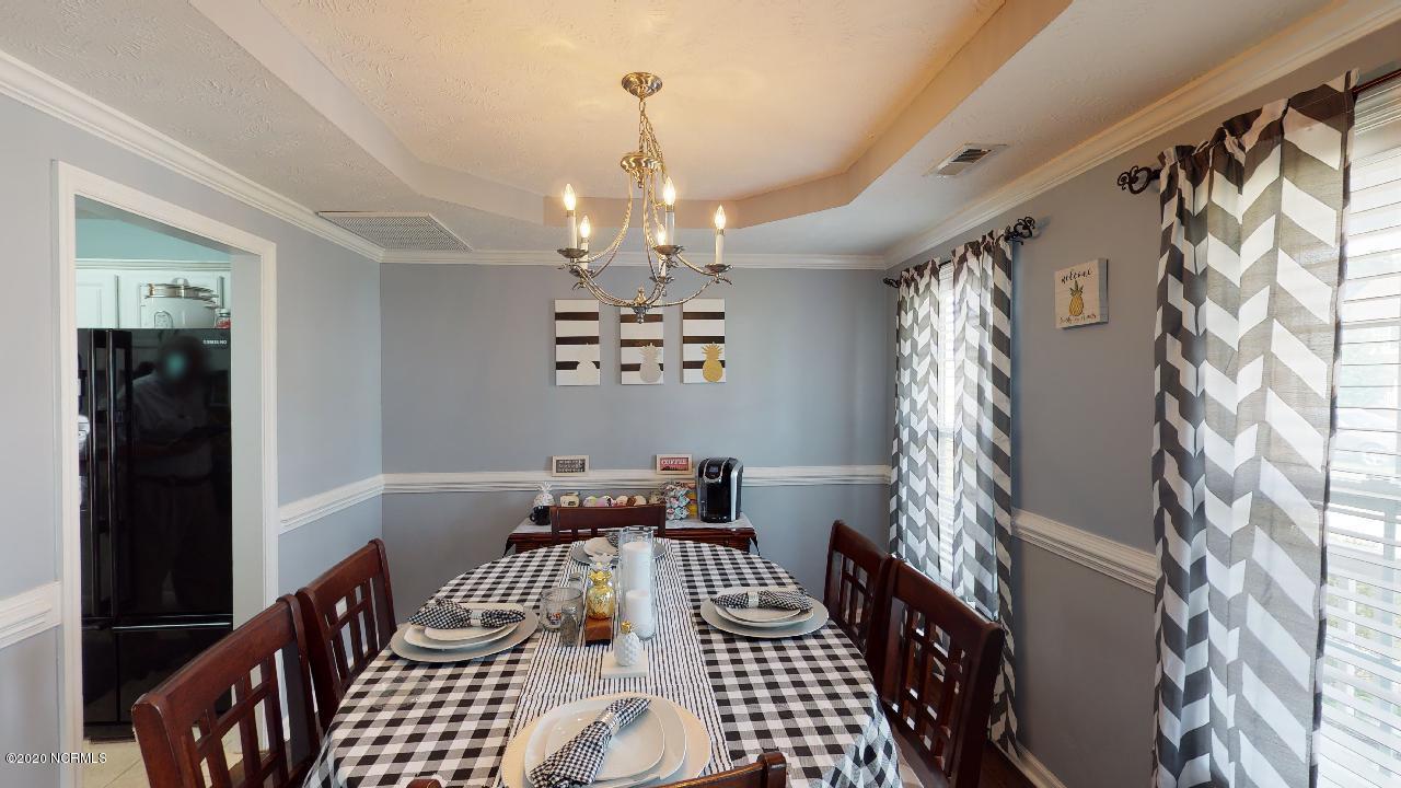 205 Target Lane Hubert, NC 28539 - Photo 5 of 47 205-Target-04262020_225834