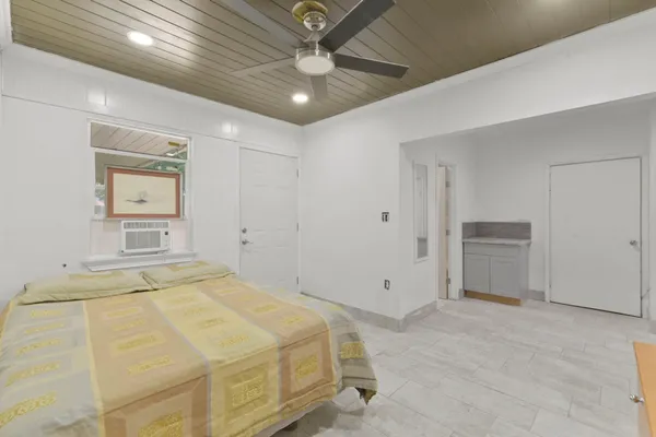 $2,750 | 3123 Deal Street, Houston, TX 77025
