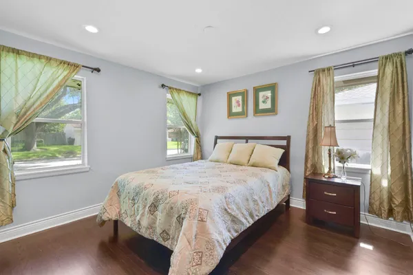 $2,750 | 3123 Deal Street, Houston, TX 77025