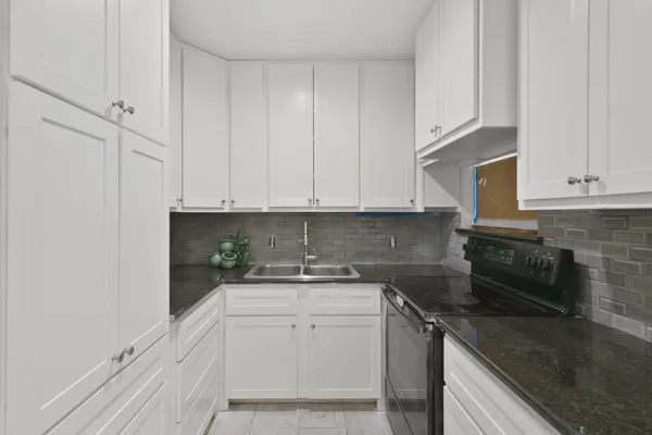 $2,750 | 3123 Deal Street, Houston, TX 77025