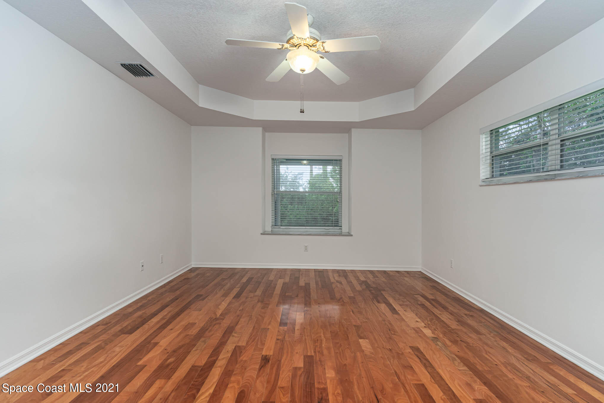 4353 Long Lake Road Melbourne, FL 32934 - Photo 11 of 35 Owner's Suite