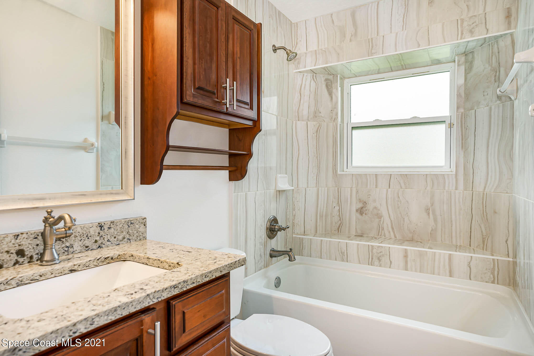 4353 Long Lake Road Melbourne, FL 32934 - Photo 21 of 35 Bathroom 2