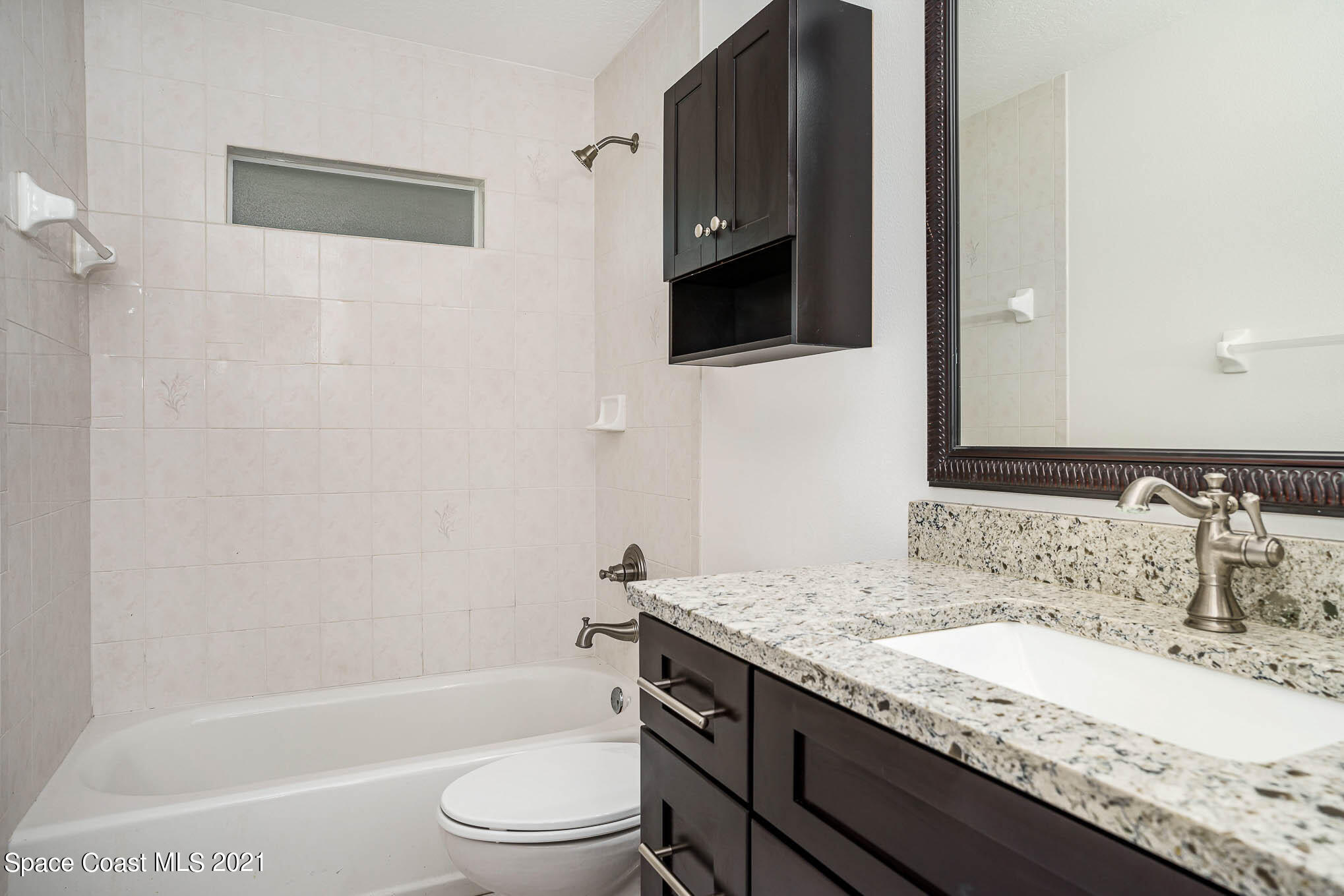 4353 Long Lake Road Melbourne, FL 32934 - Photo 23 of 35 Bathroom 3