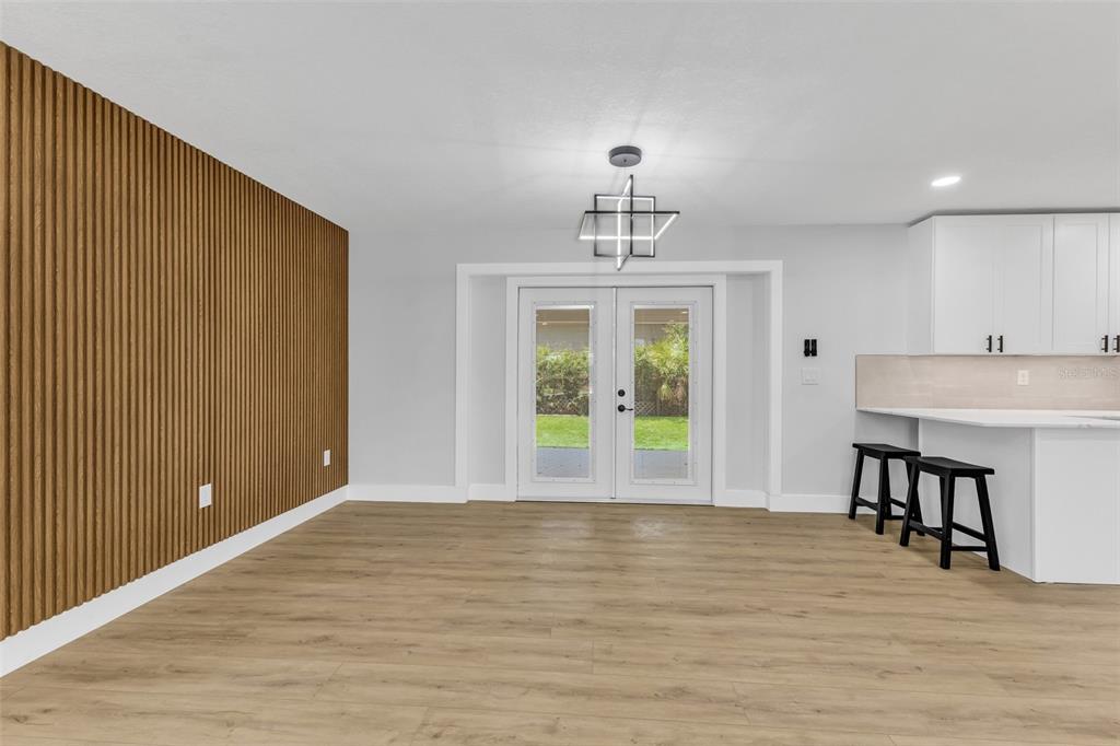 855 Morningside Road Venice, FL 34293 - Photo 9 of 41