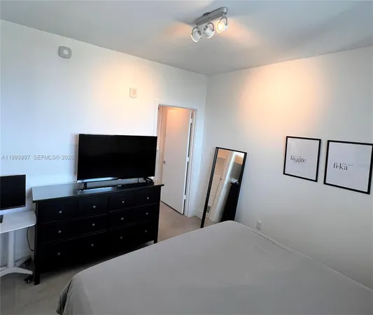 $6,400 | 2900 Northeast 7th Avenue, Unit 2204, Miami, FL 33137