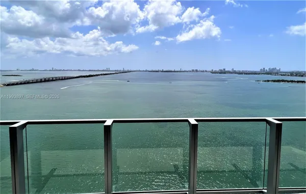 $6,400 | 2900 Northeast 7th Avenue, Unit 2204, Miami, FL 33137