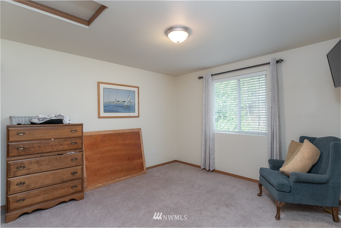 168 Kirkland Road Longview, WA 98632 - Photo 13 of 16 Gallery Image 13