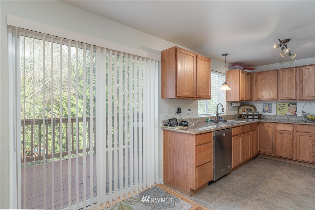 168 Kirkland Road Longview, WA 98632 - Photo 8 of 16 Gallery Image 8