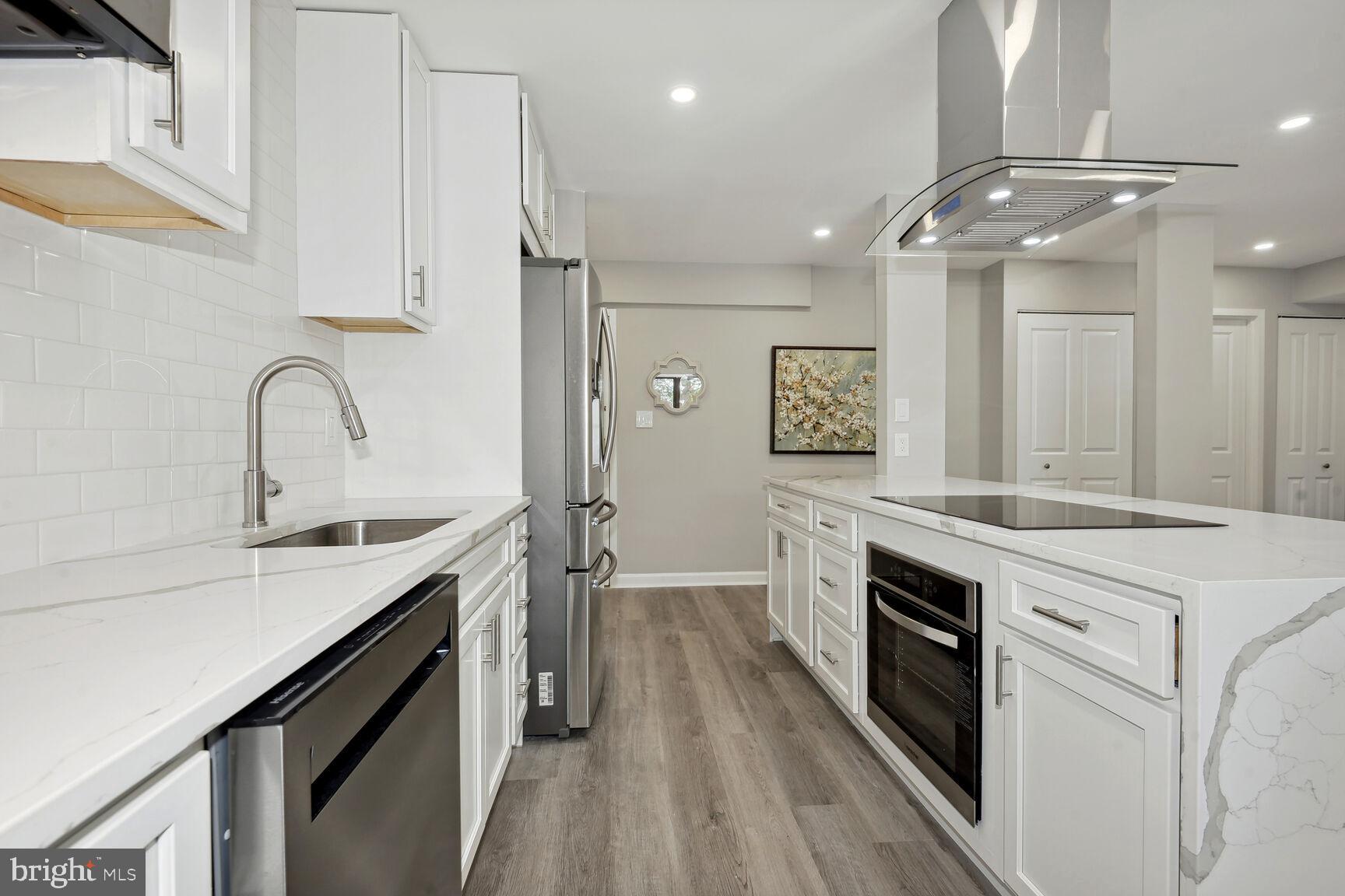 2218 Castle Rock Square, Unit 1B Reston, VA 20191 - Photo 4 of 19 Gallery Image 4