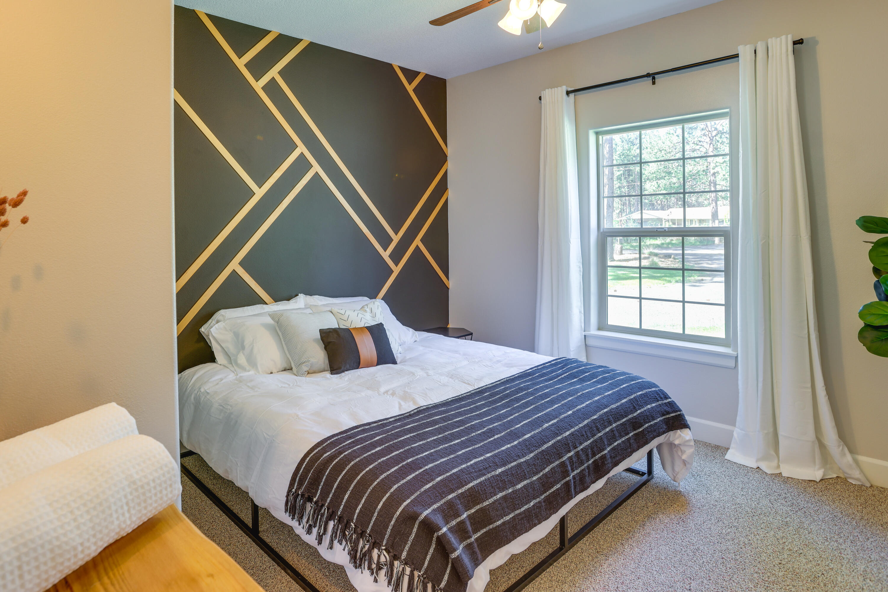 59922 Navajo Road Bend, OR 97702 - Photo 19 of 49 Set-011