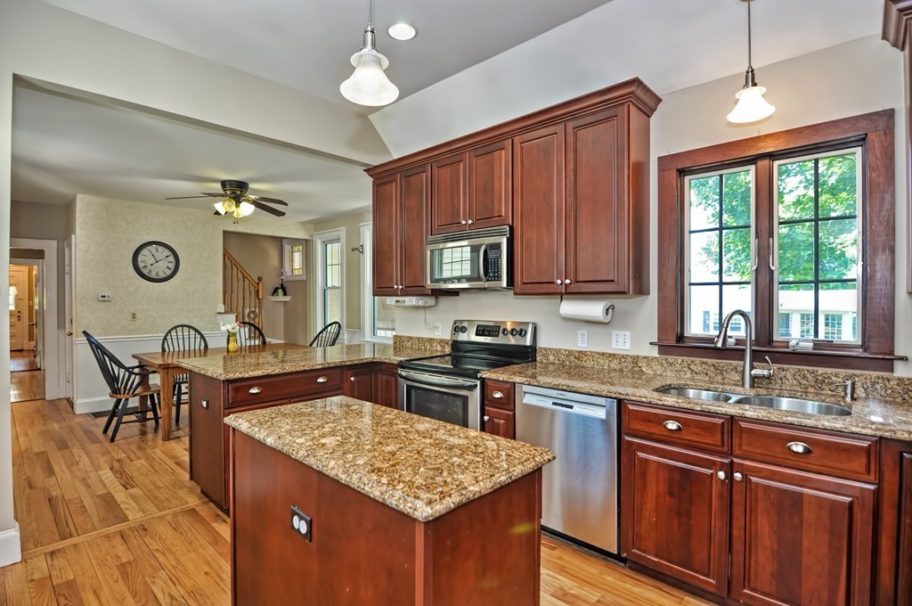 444 Main Street Walpole, MA 02081 - Photo 4 of 30 Gallery Image 4