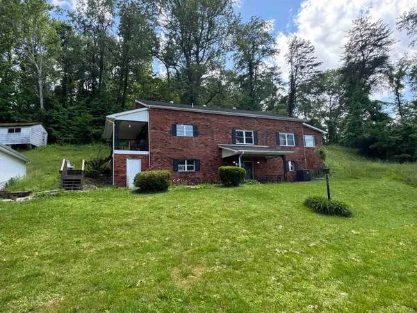 $205,000 | 2315 5th Street West, Ashland, KY 41102