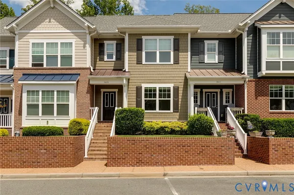 $475,000 | 9415 Creek Summit Circle, Richmond, VA 23235
