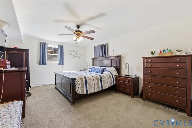 a view of backyard with a barn