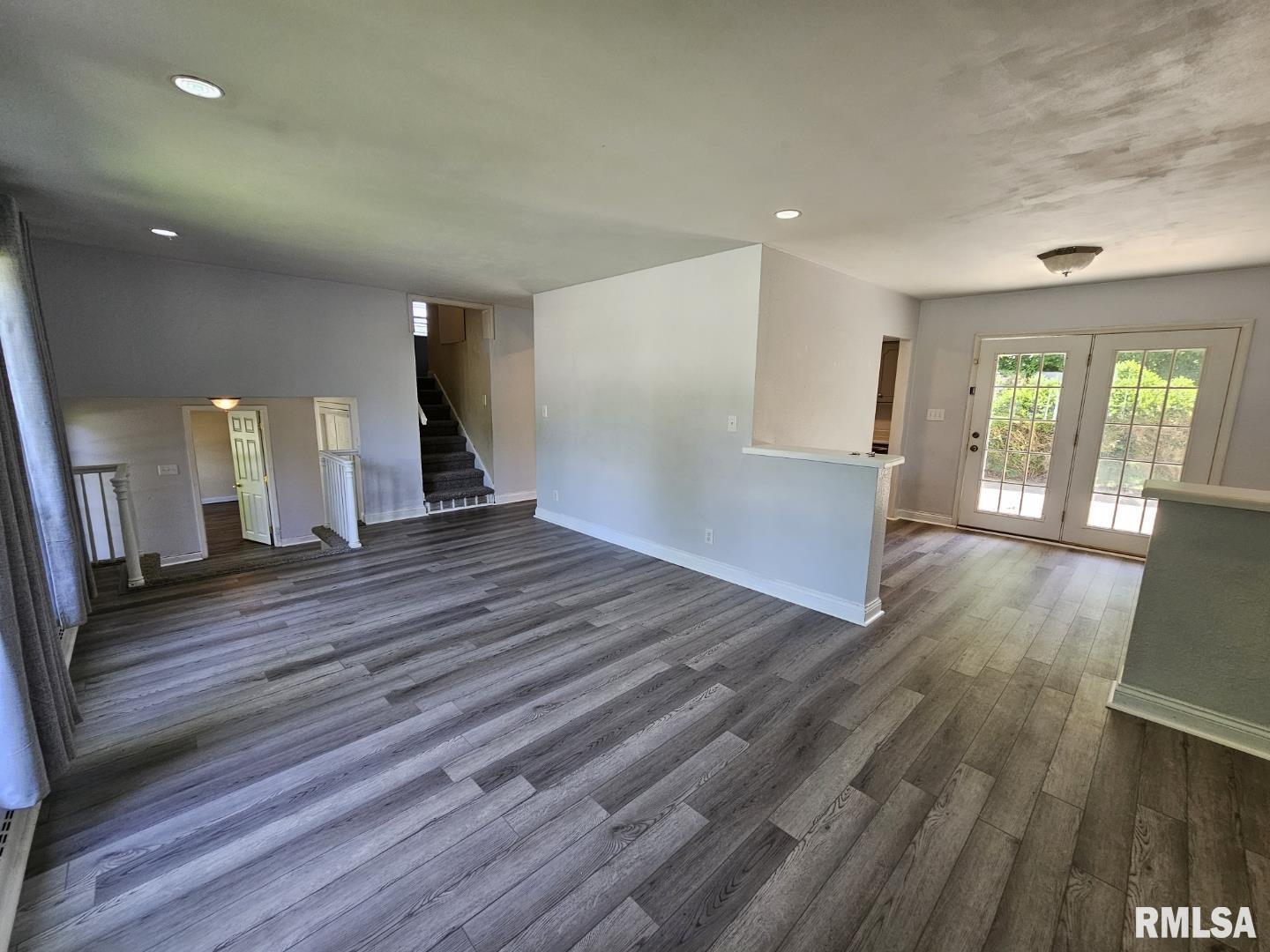 2 Parker Drive Mount Vernon, IL 62864 - Photo 10 of 24