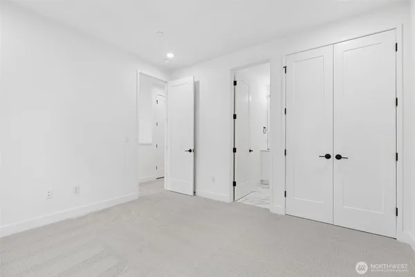 $1,019,900 | 18805 99th Court Northeast, Unit C, Bothell, WA 98011