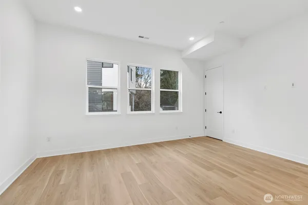 $1,019,900 | 18805 99th Court Northeast, Unit C, Bothell, WA 98011