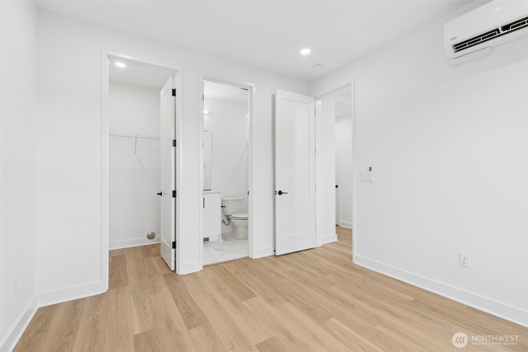 18805 99th Court Northeast, Unit C Bothell, WA 98011 - Photo 29 of 35