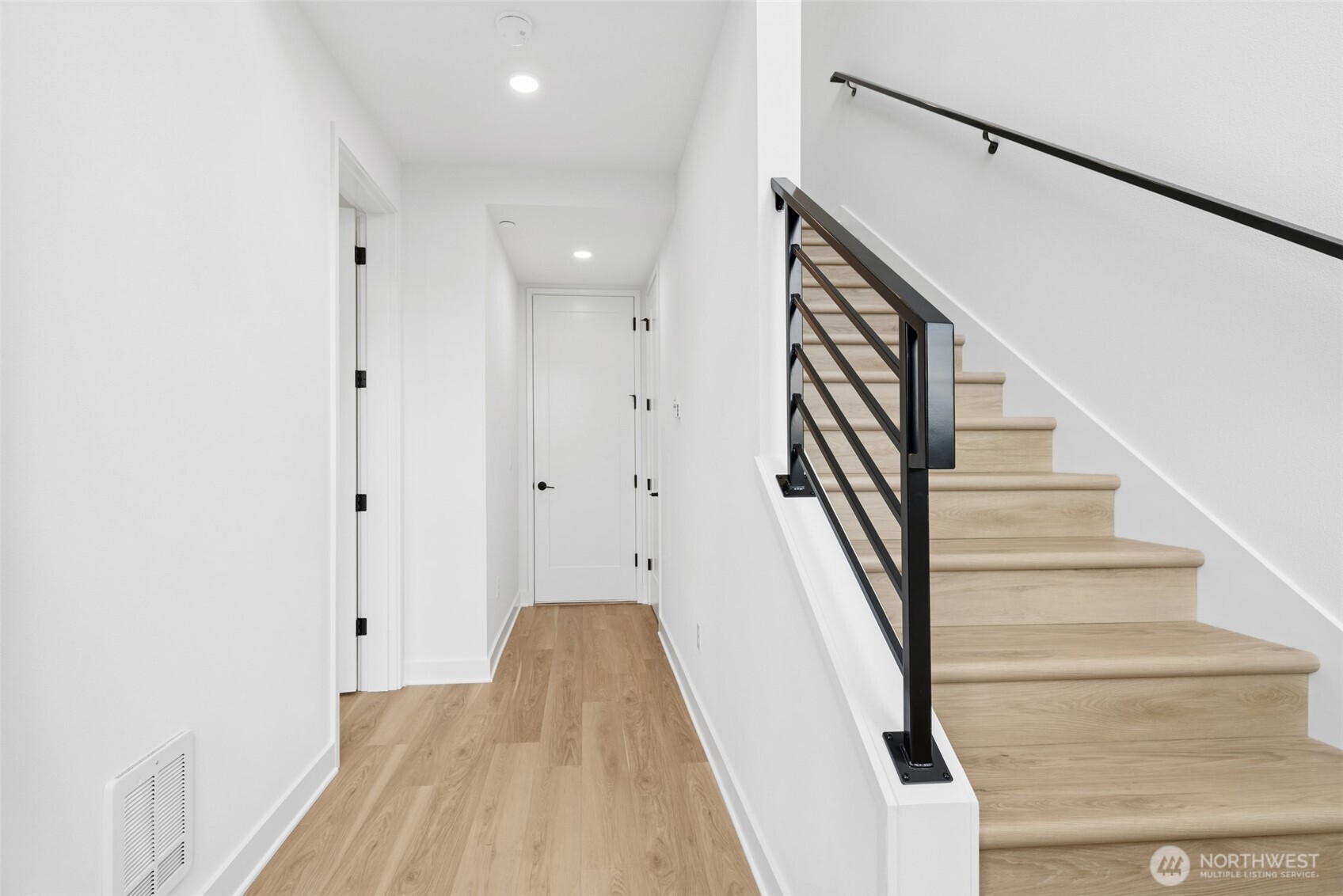 18805 99th Court Northeast, Unit C Bothell, WA 98011 - Photo 32 of 35