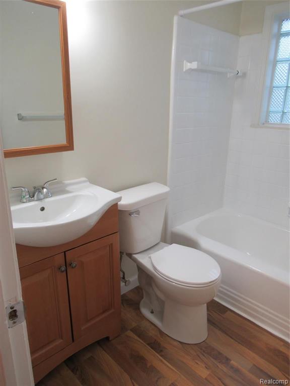 4633 Firestone Street Dearborn, MI 48126 - Photo 10 of 16