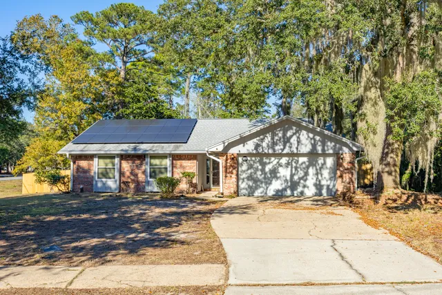 $325,000 | 1003 Darlington Oak Drive, Niceville, FL 32578