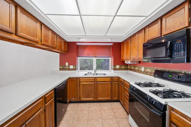 $325,000 | 1003 Darlington Oak Drive, Niceville, FL 32578