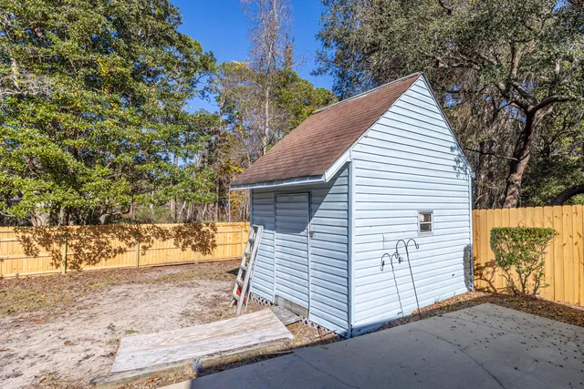 $325,000 | 1003 Darlington Oak Drive, Niceville, FL 32578