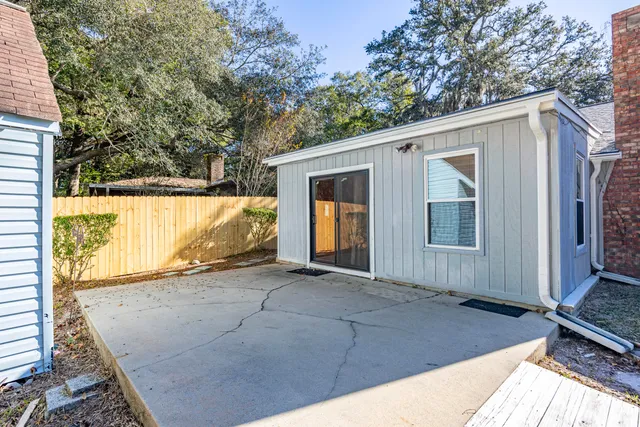 $325,000 | 1003 Darlington Oak Drive, Niceville, FL 32578