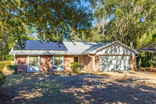$325,000 | 1003 Darlington Oak Drive, Niceville, FL 32578