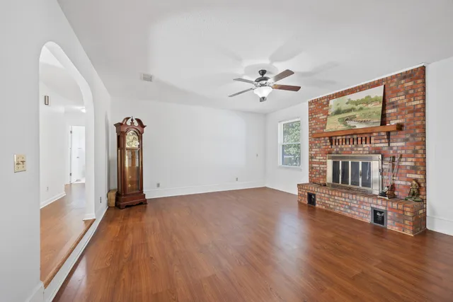 $325,000 | 1003 Darlington Oak Drive, Niceville, FL 32578