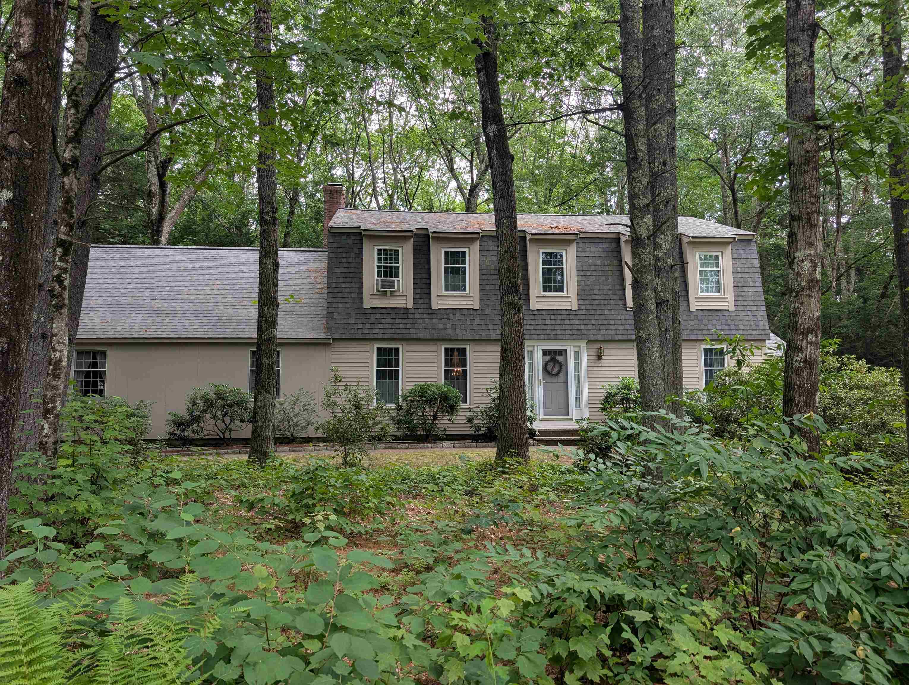 23 Upham Road Amherst, NH 03031 - Photo 1 of 2