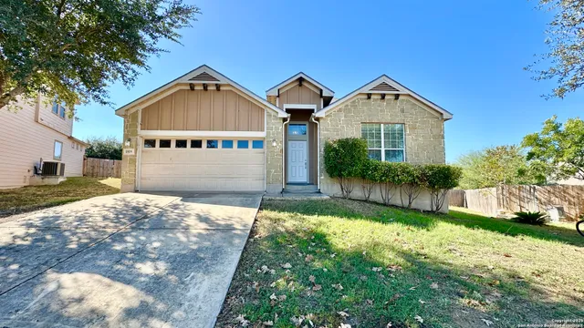 $1,800 | 1819 Marufo Vega, San Antonio, TX 78245