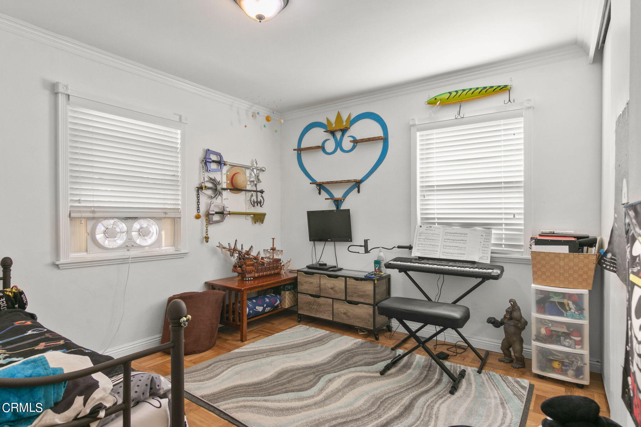 524 Nectarine Street Oxnard, CA 93033 - Photo 15 of 28 a living room with furniture and a window