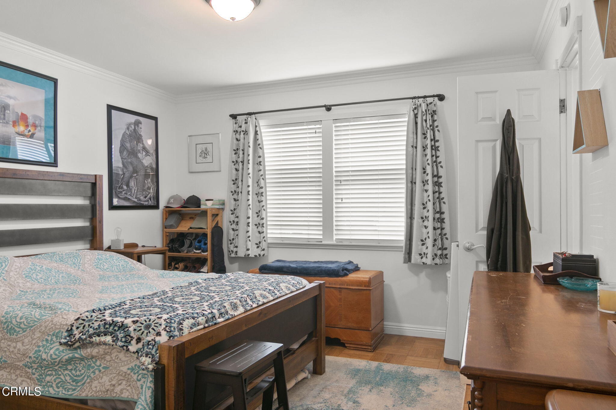 524 Nectarine Street Oxnard, CA 93033 - Photo 17 of 28 a view of a livingroom with furniture and window
