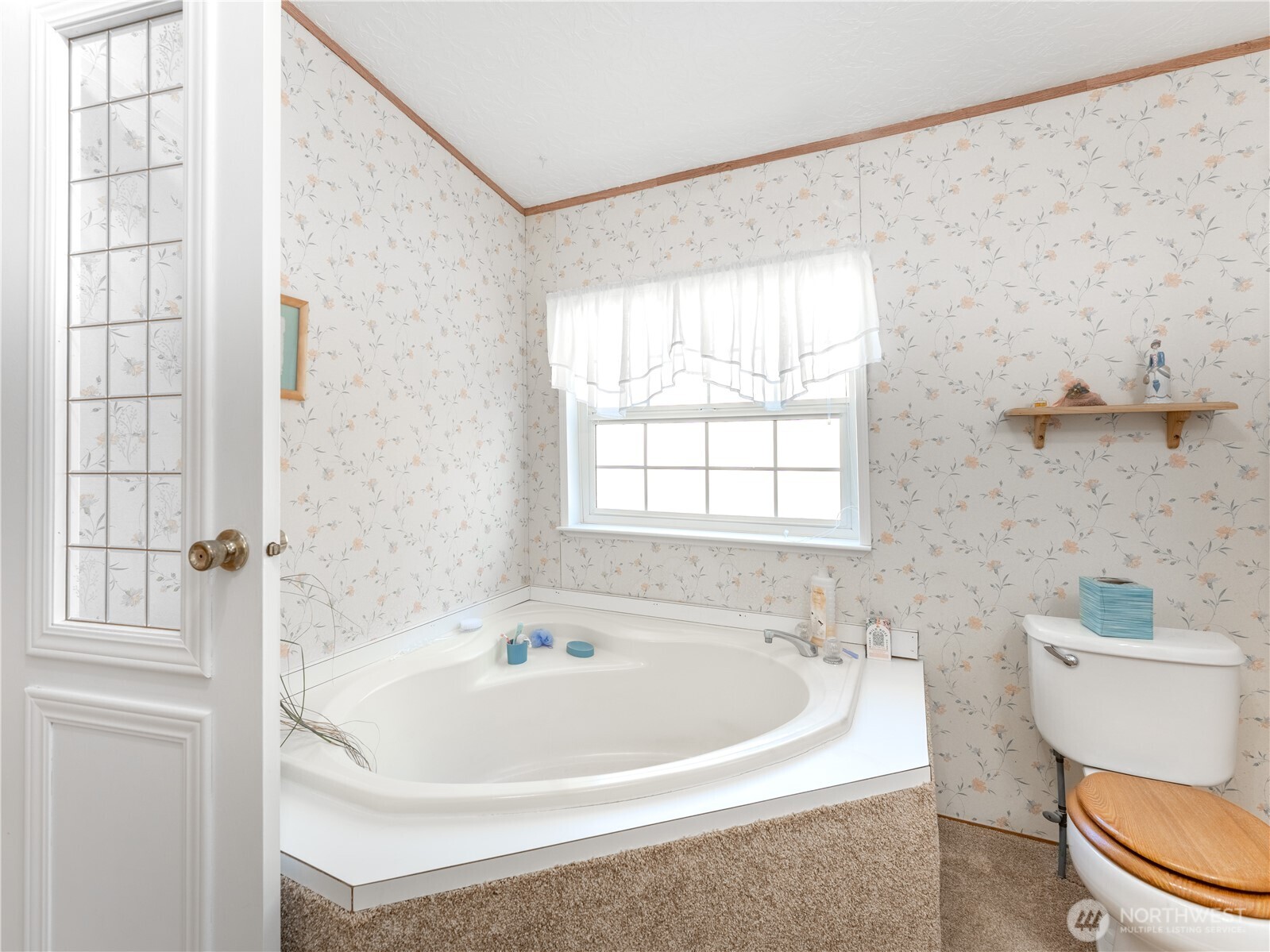 913 Meadow Ridge Drive Wenatchee, WA 98801 - Photo 18 of 36