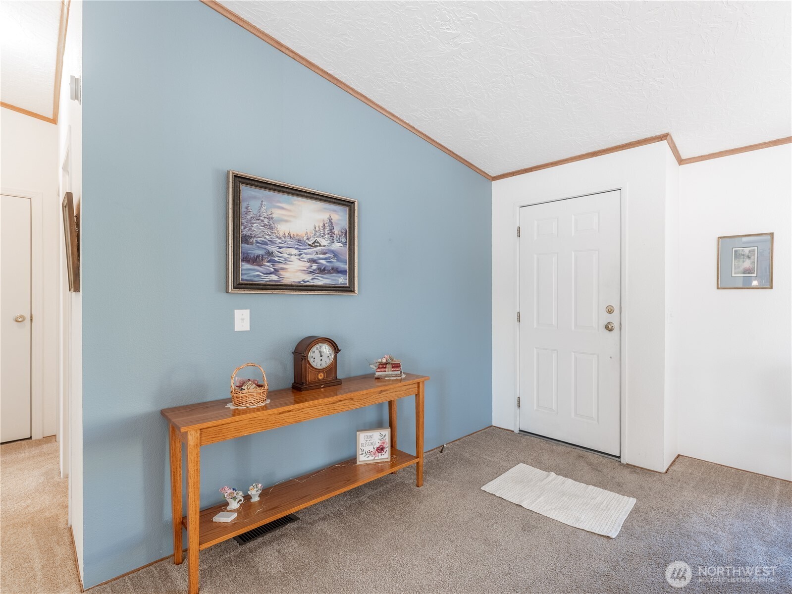 913 Meadow Ridge Drive Wenatchee, WA 98801 - Photo 7 of 36