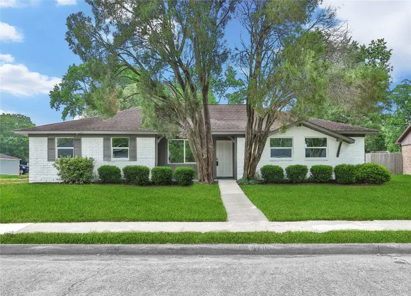 $1,900 | 5703 Oakham Street, Houston, TX 77085