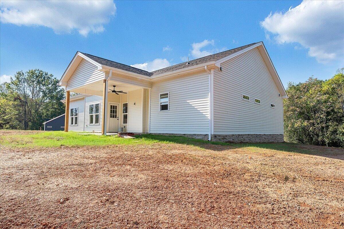 45 Summerfield Road Hardy, VA 24101 - Photo 37 of 44 37-MIB04984-R5A