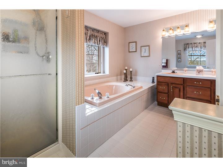 218 Summit Road Mount Laurel, NJ 08054 - Photo 12 of 25