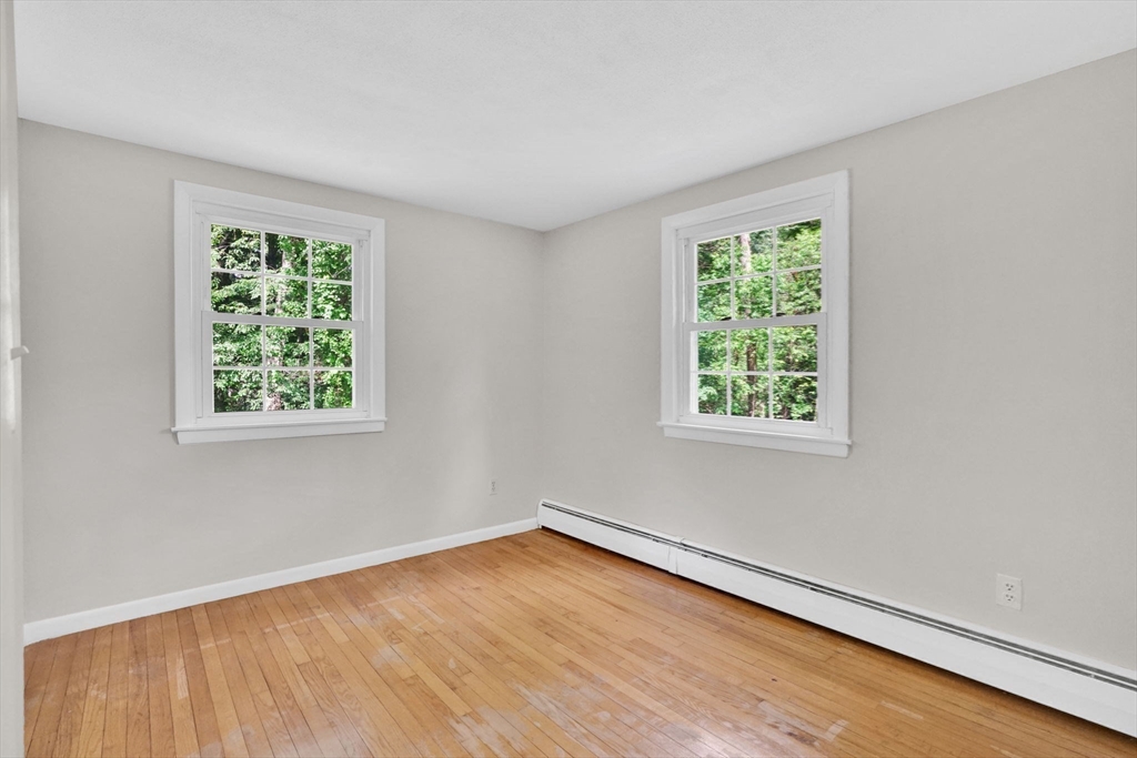 4 Silver Street Monson, MA 01057 - Photo 14 of 29