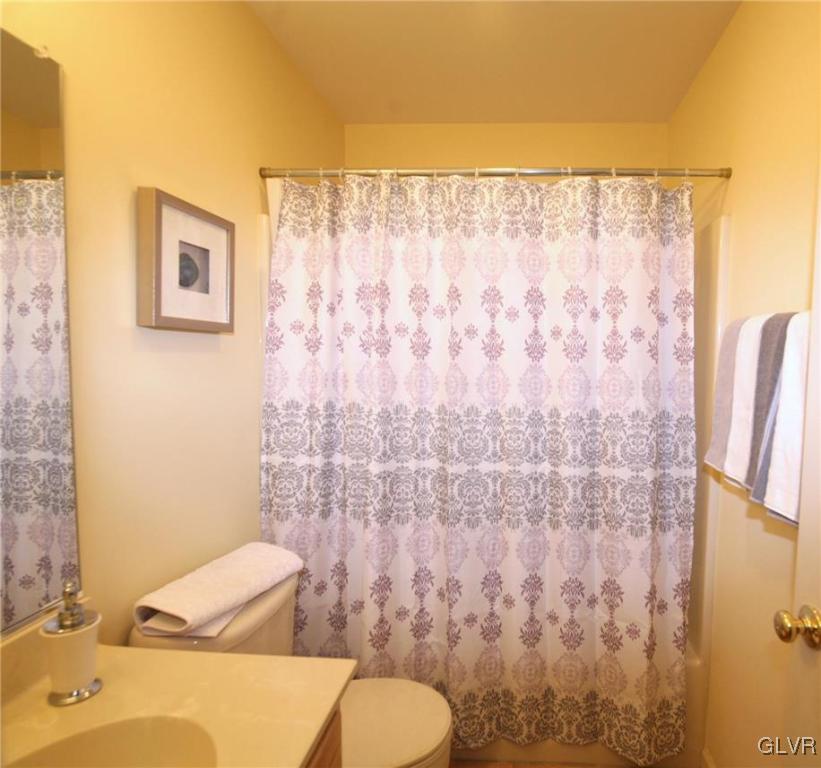 62 Brickyard Road Freeland, PA 18224 - Photo 25 of 33 bathroom