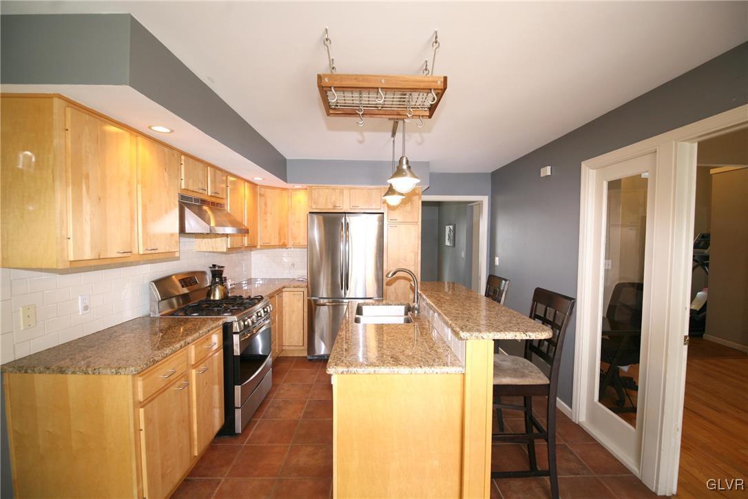 62 Brickyard Road Freeland, PA 18224 - Photo 10 of 33 kitchen