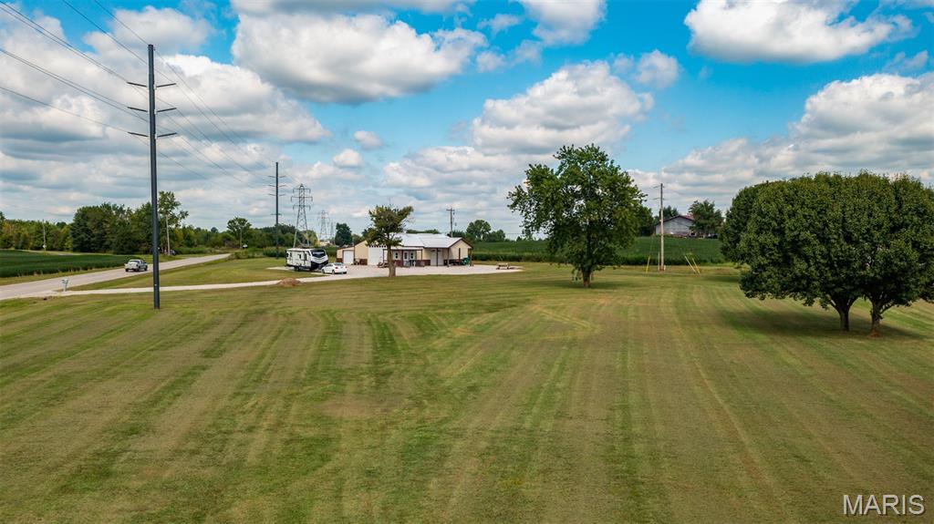 20447 Old Rte 66 Staunton, IL 62088 - Photo 9 of 9