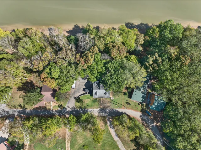 $399,590 | 434 Hickman Shores Road, Dover, TN 37058